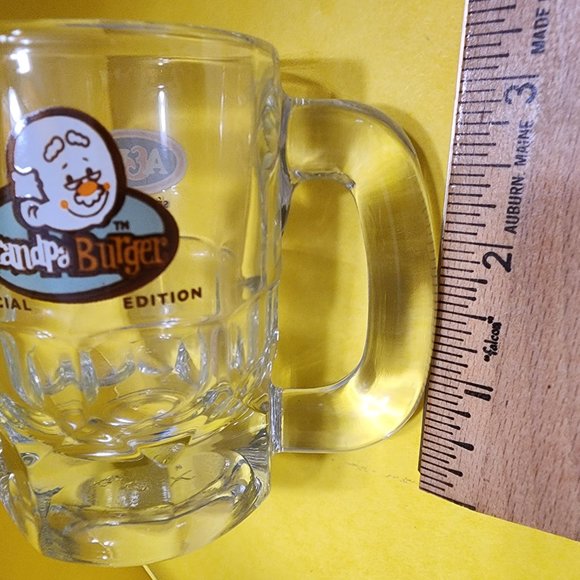 Set of 2 Vintage A&W ROOT BEER  Papa Burger MINI MUG SHOT GLASS 3.25"  No chips - Picture 5 of 6